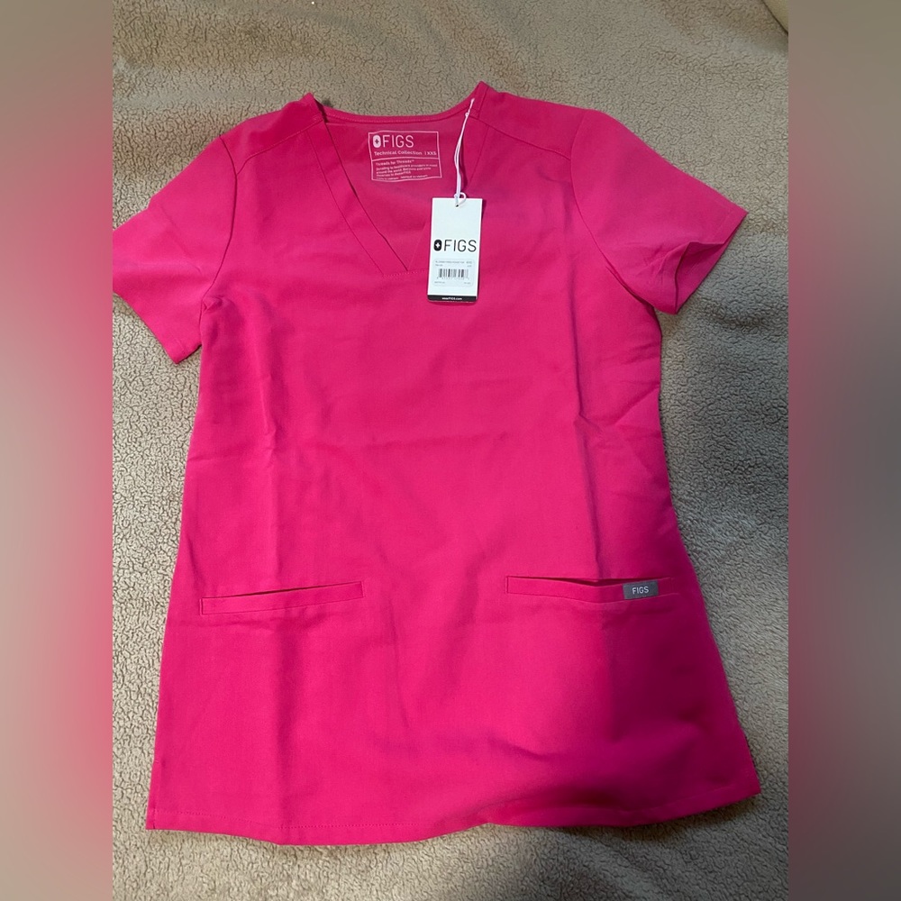FIGS scrubs set